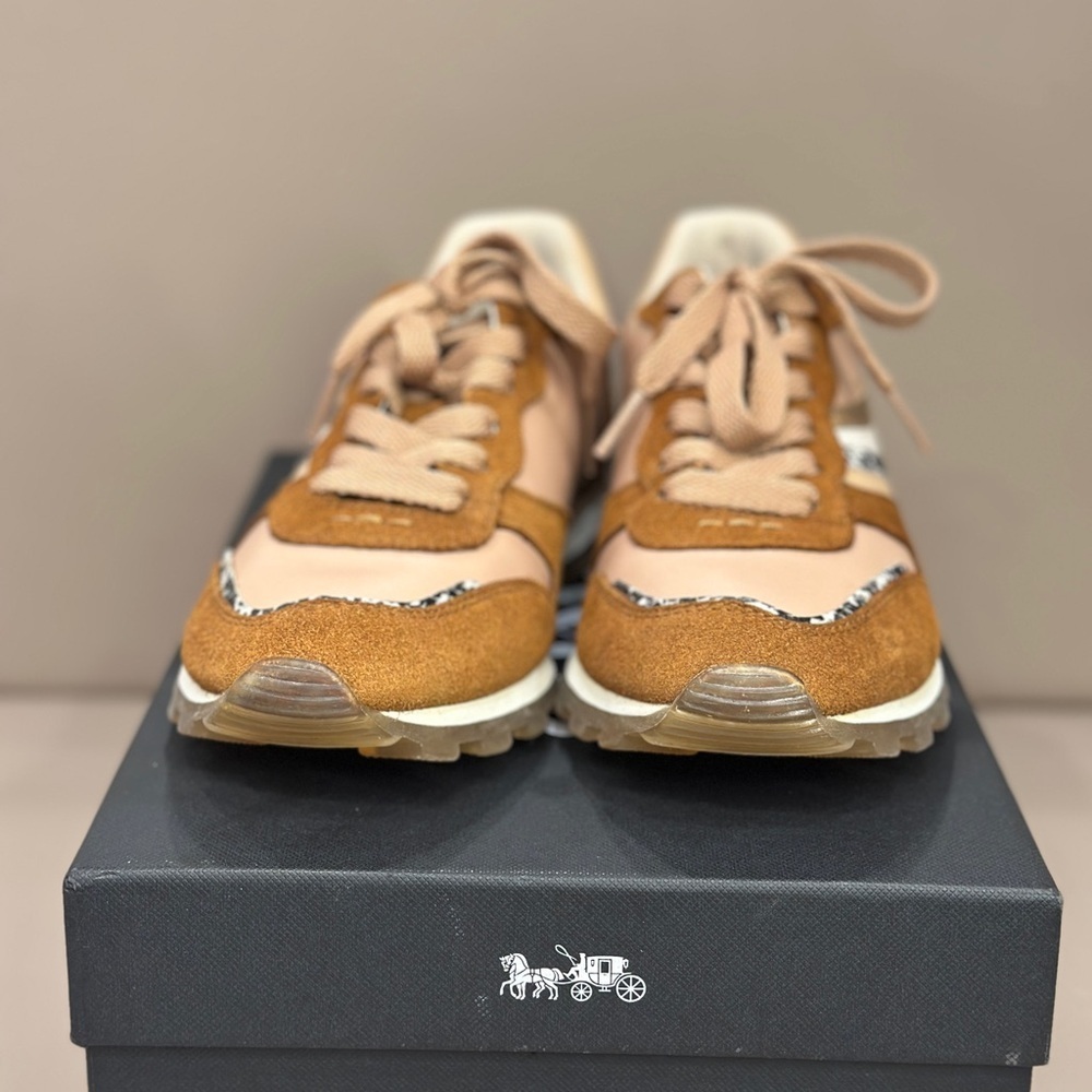 Coach C118 Leather Patchwork Runner Sneakers - Picture 5 of 10